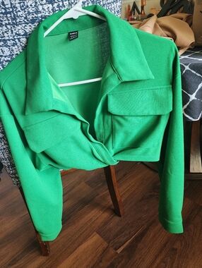 SHEIN Vivid Green Cropped Collared shirt Jacket